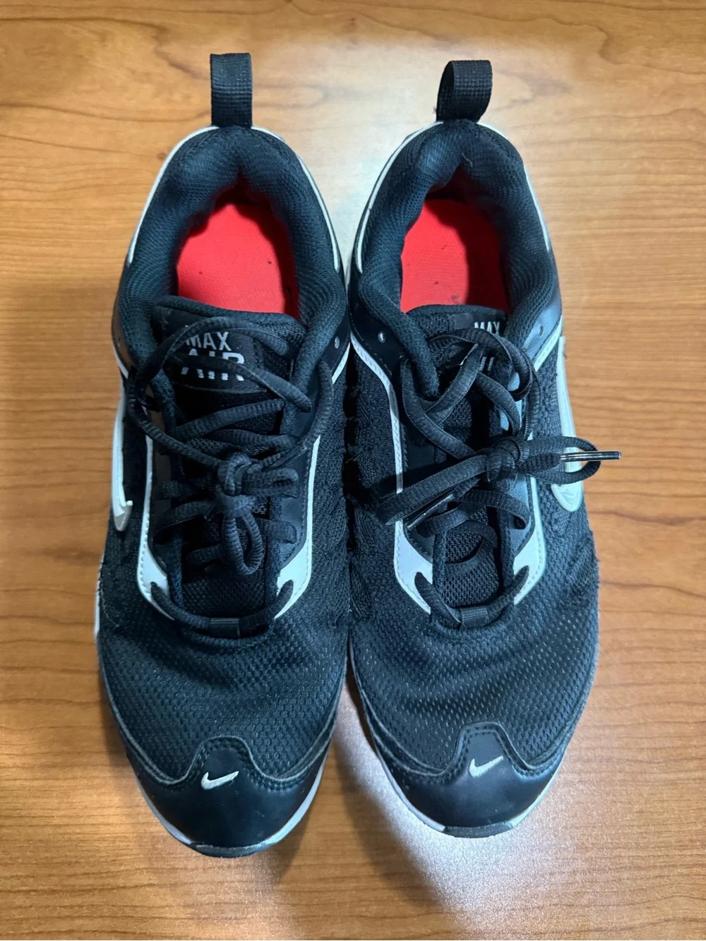 Nike Black Athletic Sneakers with Red Innersoles